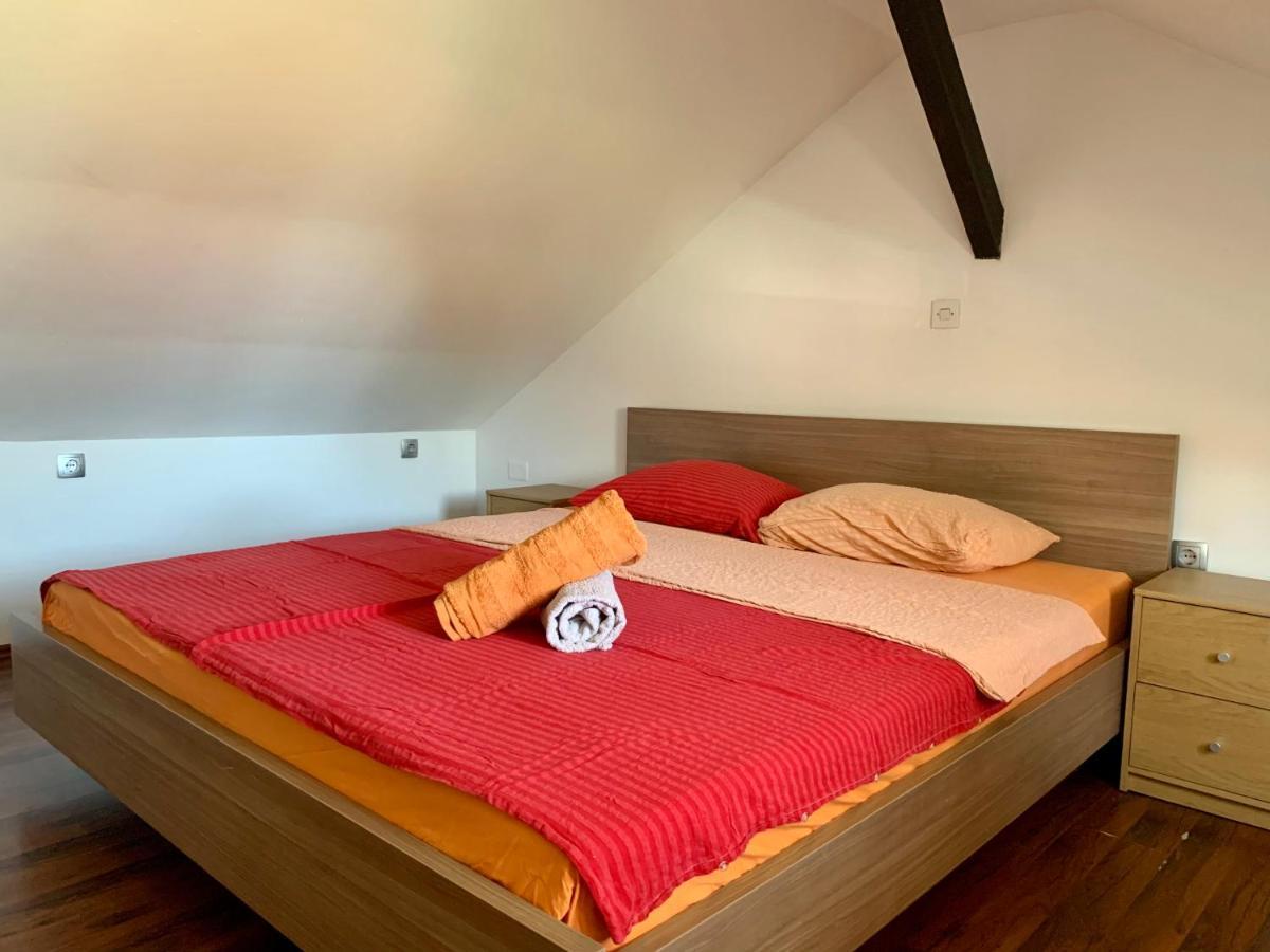 Hotel Peachy House Bezigrad Liubliana Exterior foto