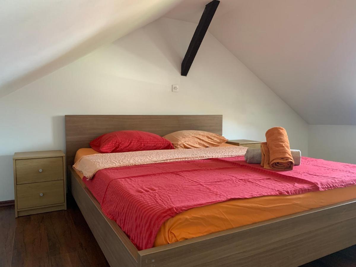 Hotel Peachy House Bezigrad Liubliana Exterior foto